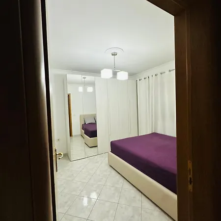 Modern 2br Garden Near Bus Terminal Appartamento Kashari
