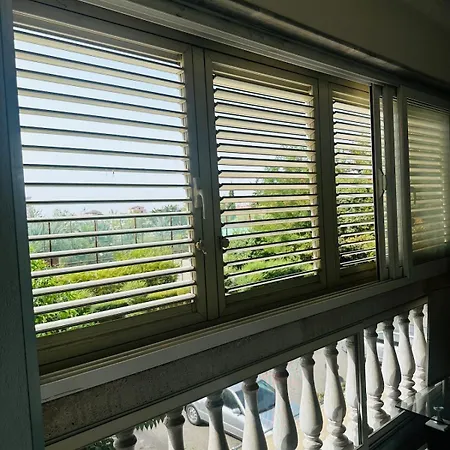 Modern 2br Garden Near Bus Terminal * Kashari